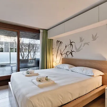25 Verde Treehouse Loft Турин