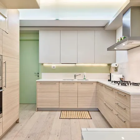 Апартаменты 25 Verde Treehouse Loft