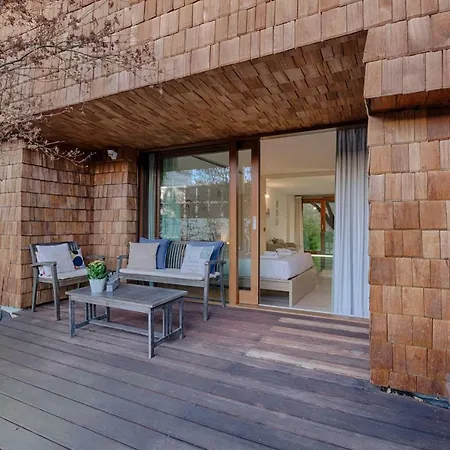 Апартаменты 25 Verde Treehouse Loft *